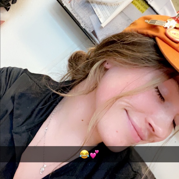 Meet your Posher, Crickett - Picture 1 of 1